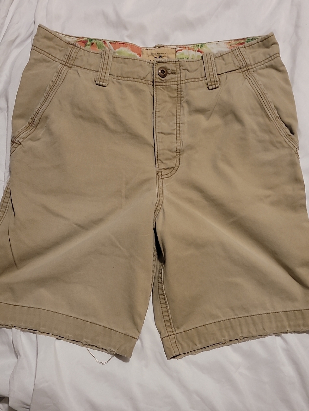 Hollister Men's Light Khaki Flat-Front Cotton Shorts